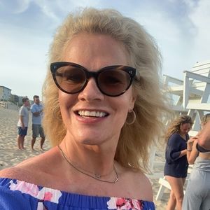 Meet your Posher, Melanie